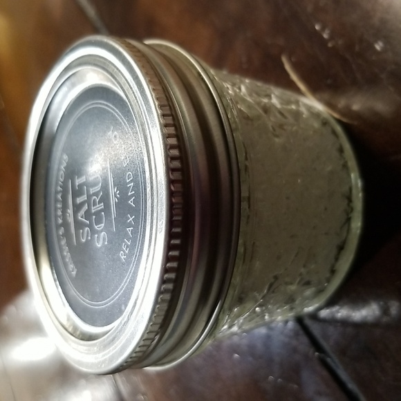 1 Salt Scrub Handcrafted 5 Blends to choose from (Bundle 2 for $18;4 for $32) - Picture 7 of 15